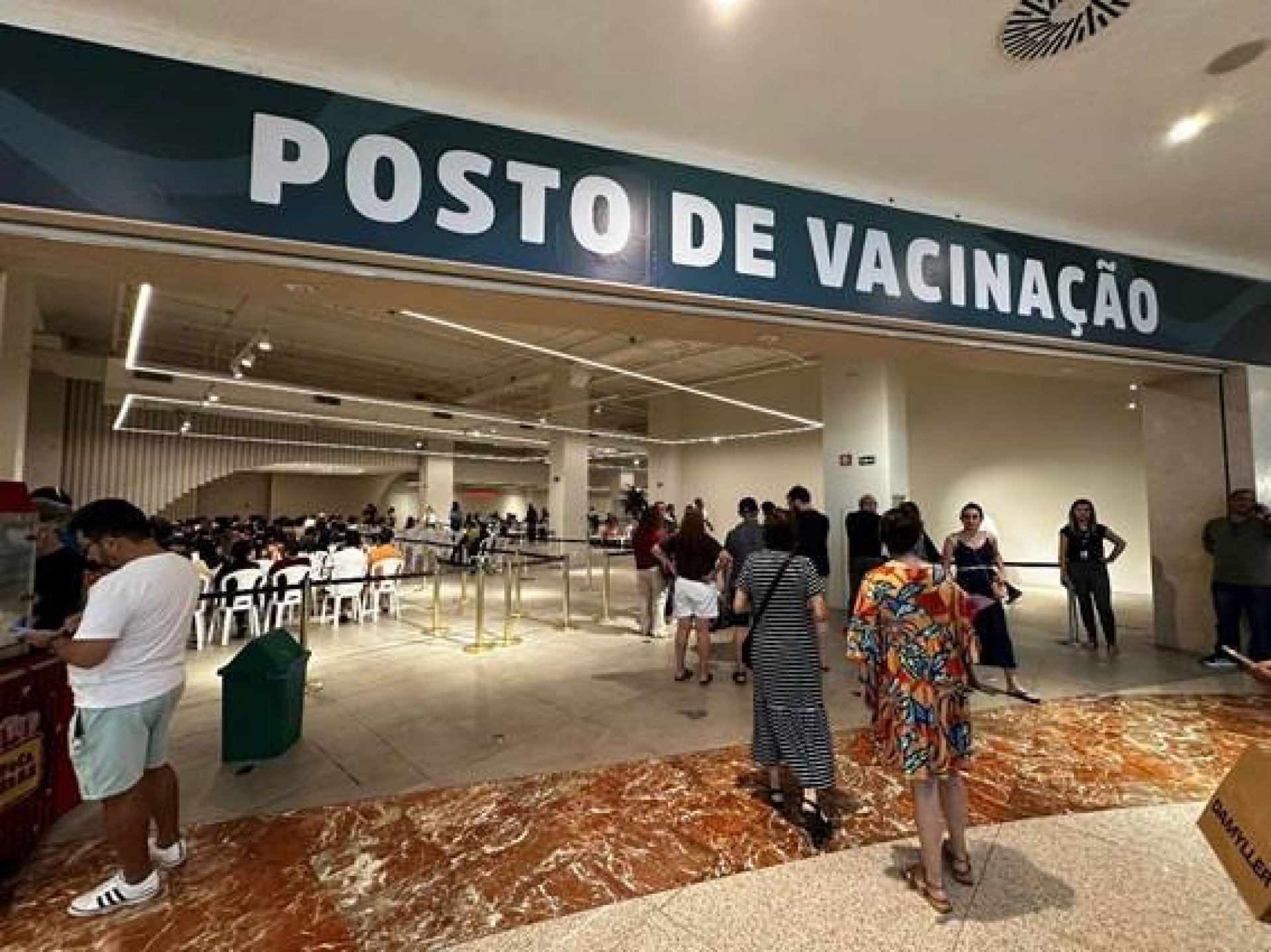 Vacina&ccedil;&atilde;o no RioMar Fortaleza