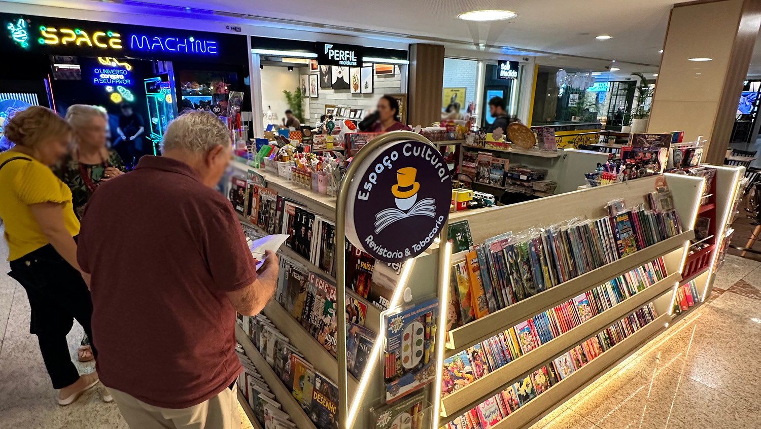 ESPAÇO CULTURAL REVISTARIA E TABACARIA