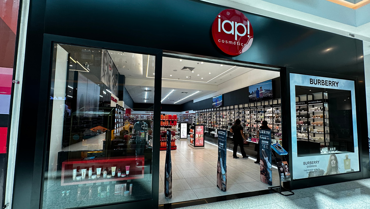 IAP! COSMÉTICOS